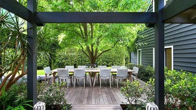 Dappled Shade Outdoor Dining