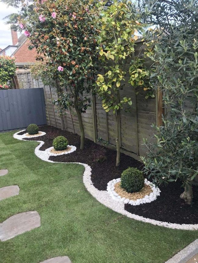 Curved Grass And Gravel Flow