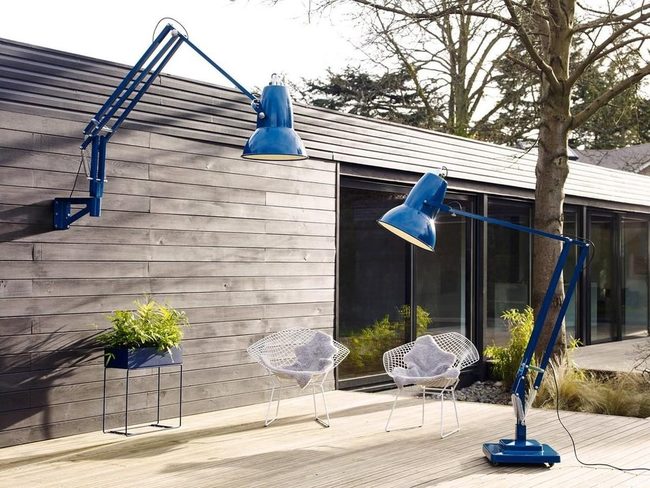 Blue Lamps Frame Modern Wood Deck