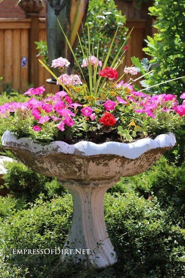 Blooming Geometric Pottery Statement
