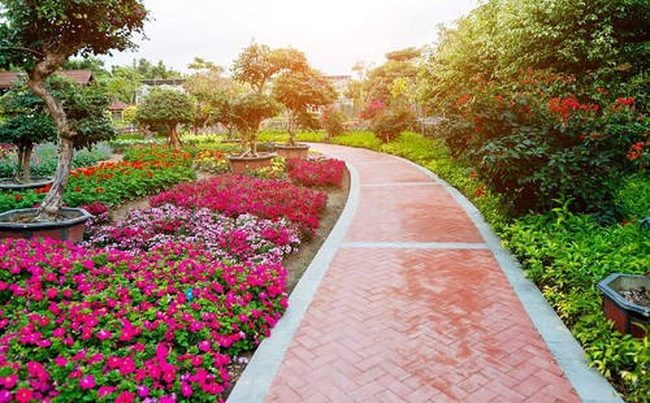 Terra-Cotta Brick Garden Pathways