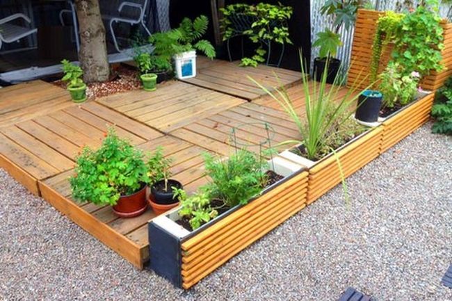 Recycled Wood Pallets Outdoor Flooring
