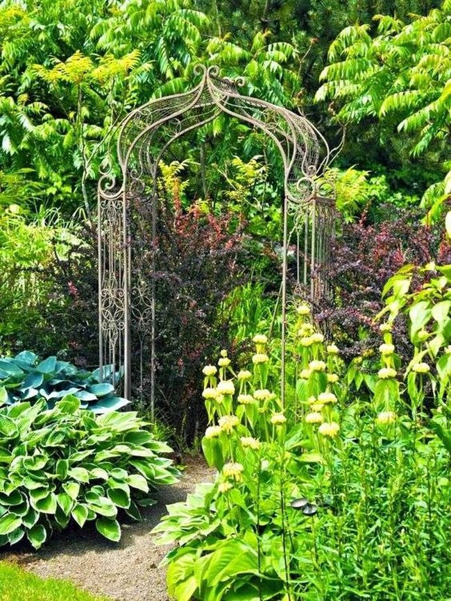 Iron Arch Garden Entry Statement