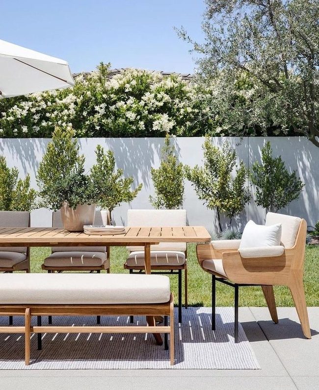 Polished Wood Outdoor Dining Elegance