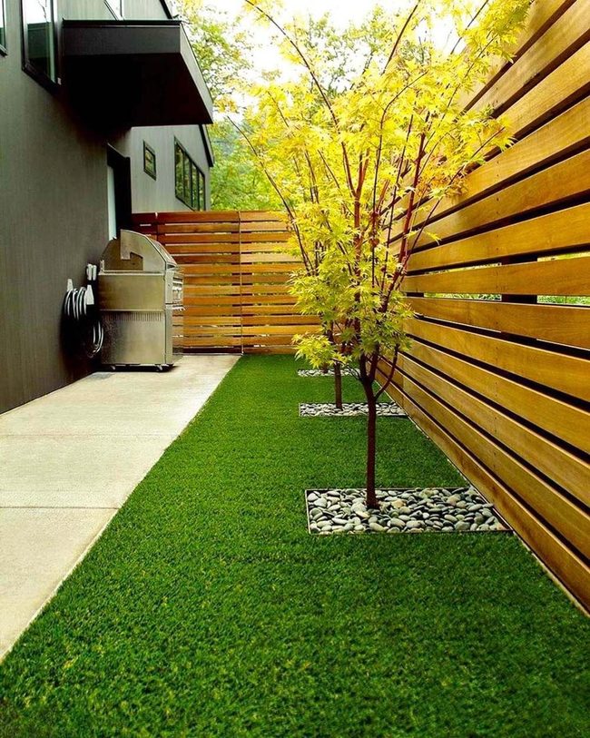 Artificial Grass Meets Warm Wood