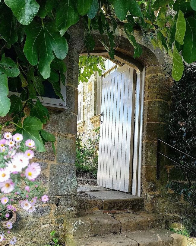 White Wood Gate Garden Entry