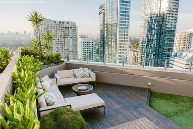 Green Rooftop Above City Streets