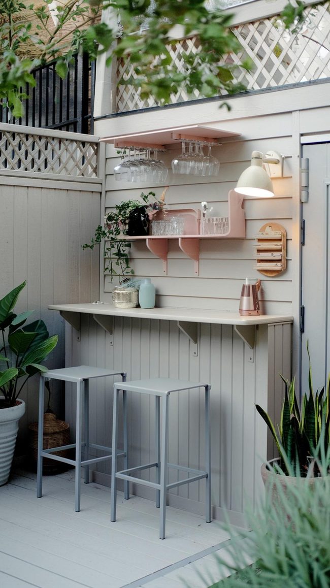 Vertical Wall Bar for Tiny Spaces