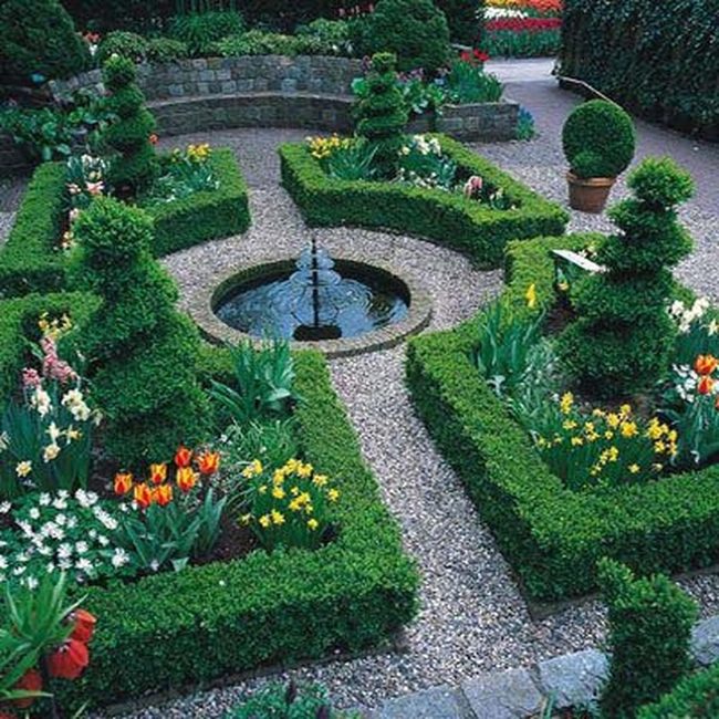 Sunken Water Basins For Peaceful Gardens