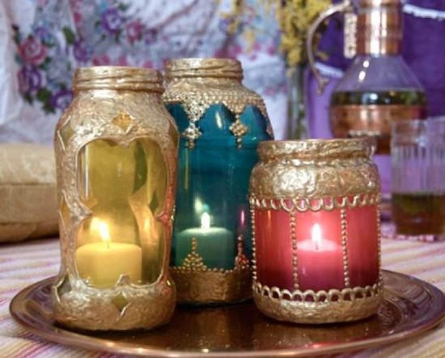 Glowing Glass Lanterns With Metallic Wire