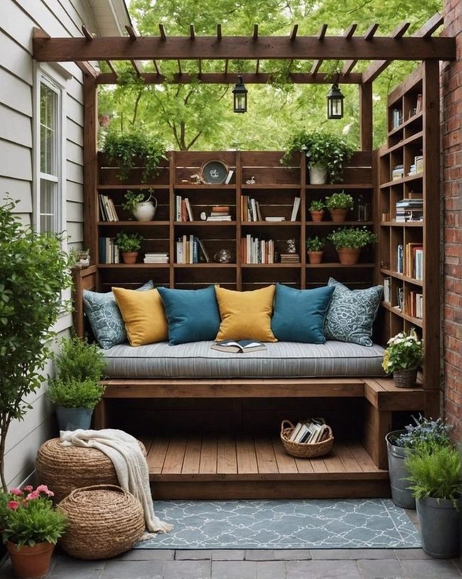 Built-In Bench Reading Corner