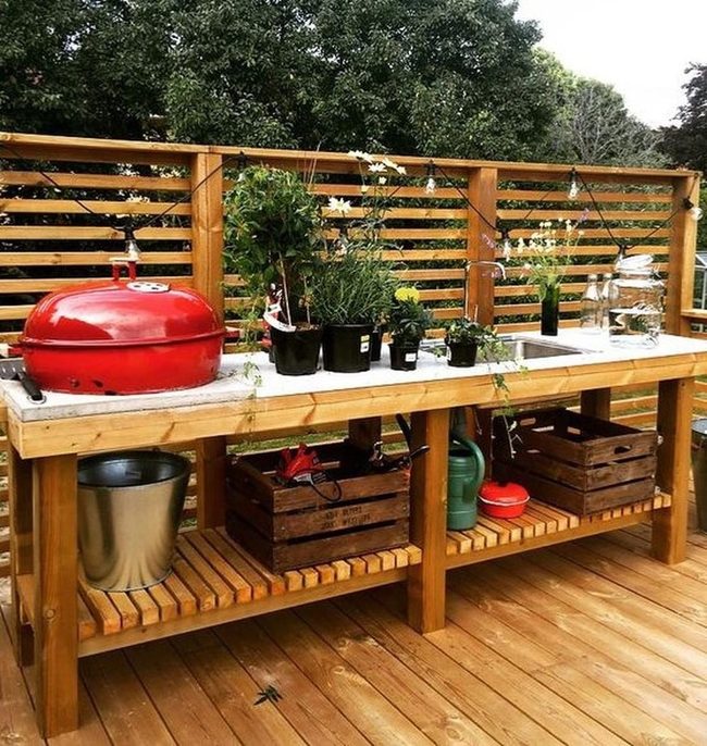 Bright Red Grill, Wooden Charm