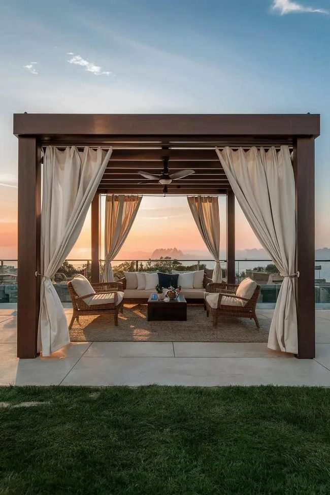 Draped Pergola, Diffused Seclusion