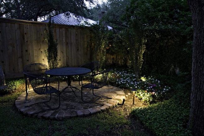 Black Metal Garden Gathering Space