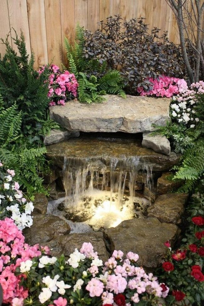 Cascading Water Stone Garden
