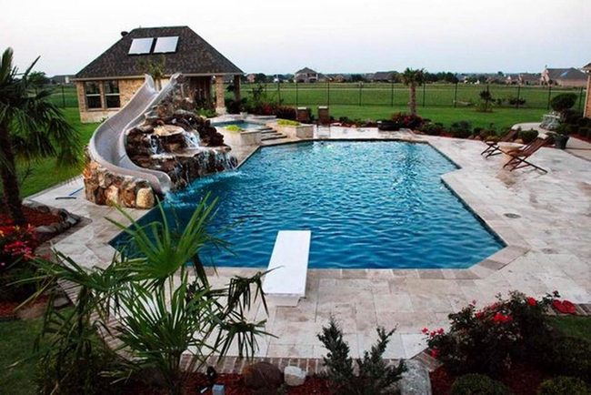 Travertine Geometric Pool Slide Statement