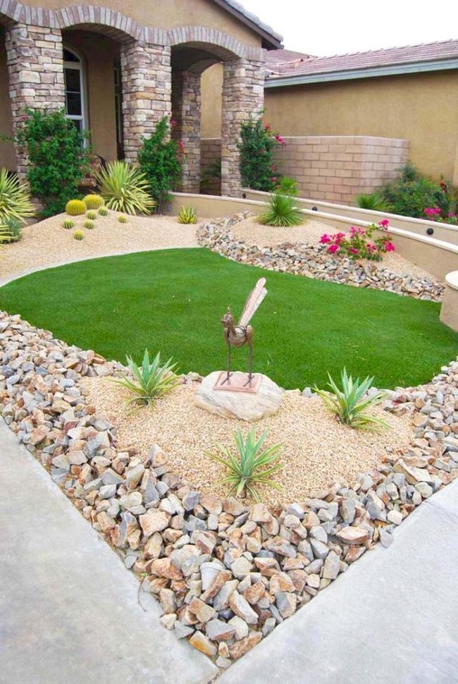 Succulents And Metal Sculptures Desert Landscape