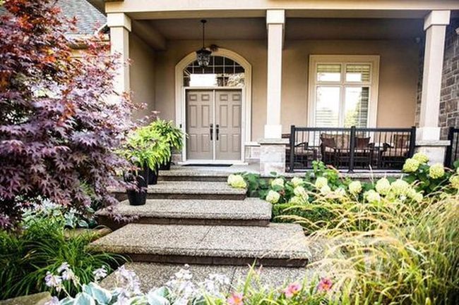 Terracotta Pots Frame Entry Steps