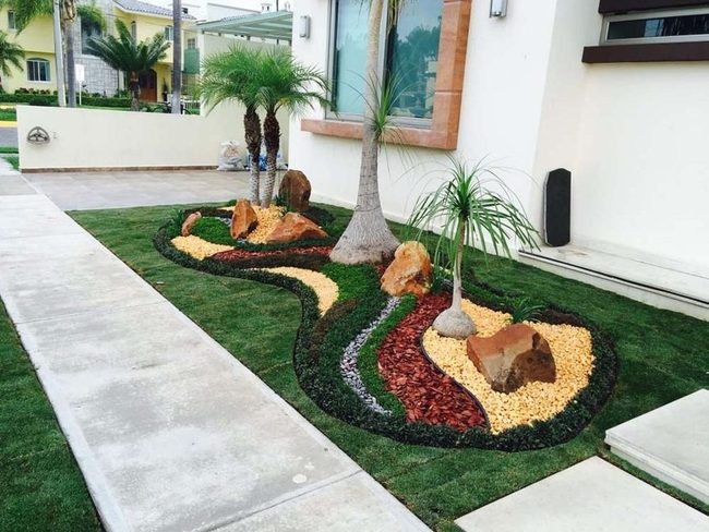 Layered Ground Materials Garden