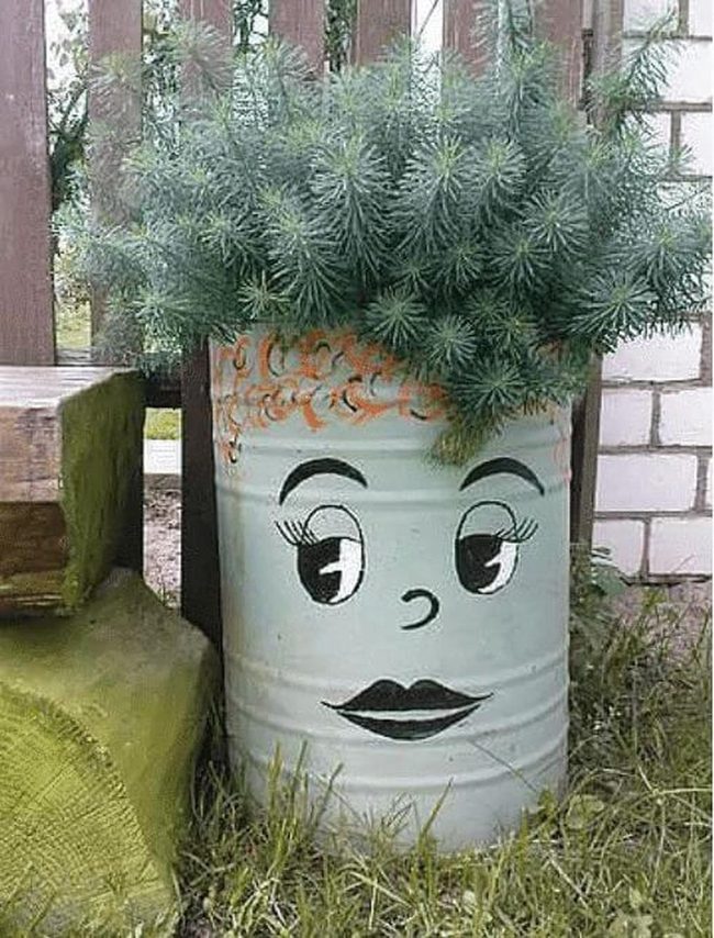 Painted Barrel Face Planter