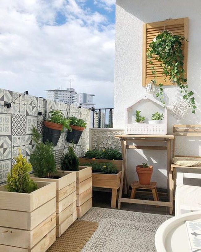 Vertical Wood Planters For Small Spaces