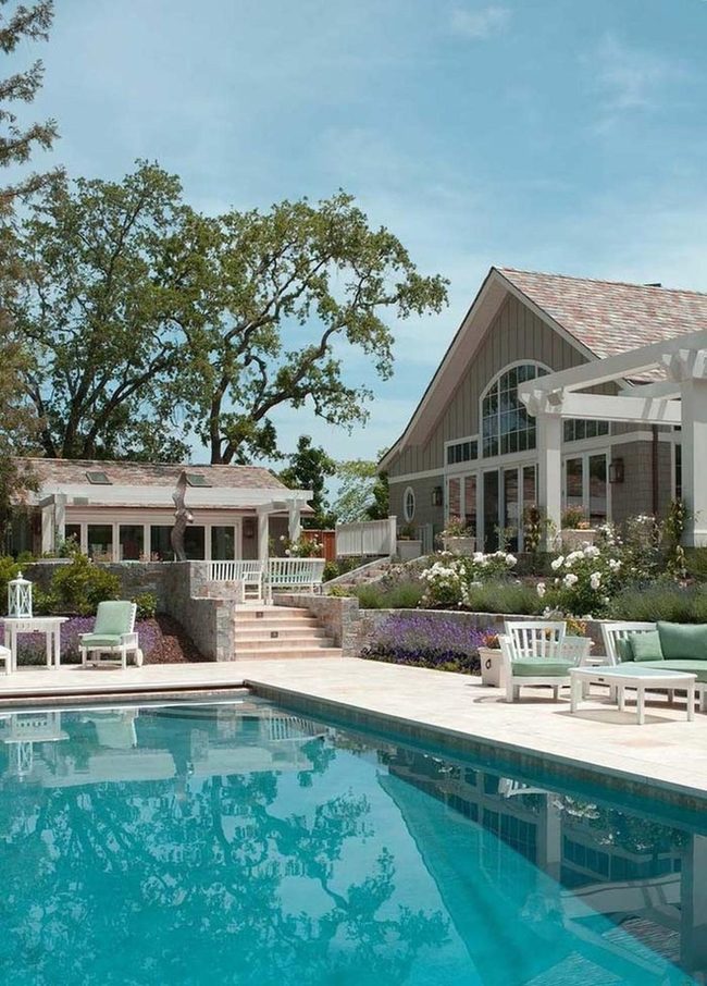 Sunken Teal Pool Hillside Escape