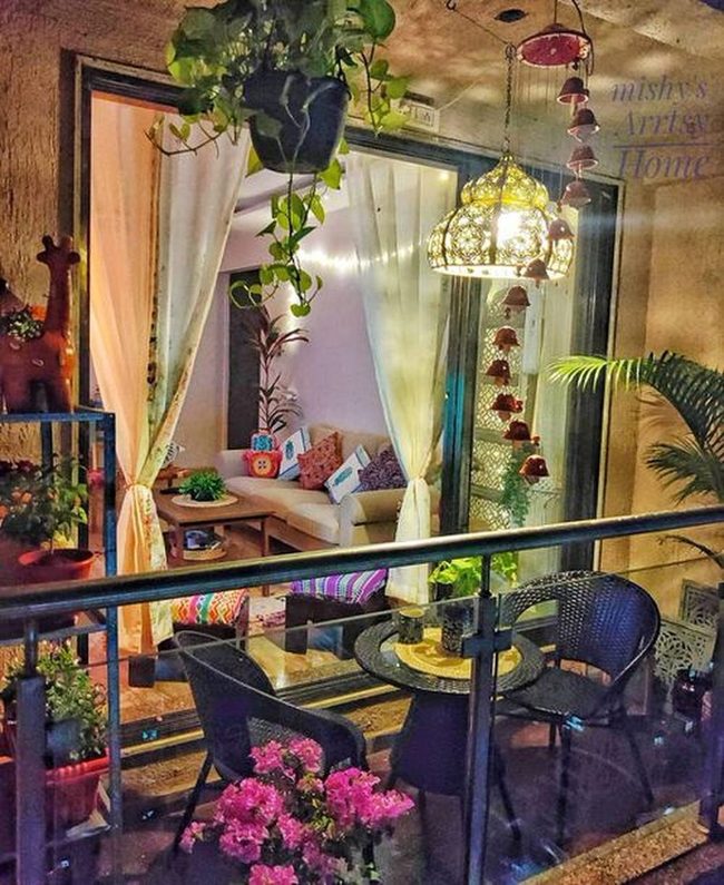 Compact Container Gardens Transform Balconies