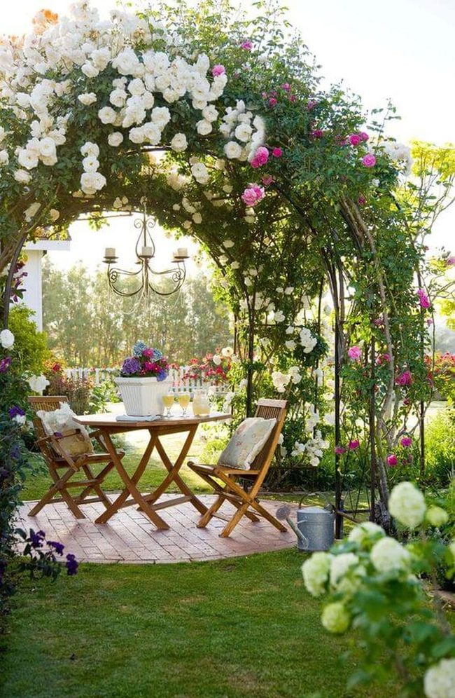 Climbing Roses Frame Private Dining