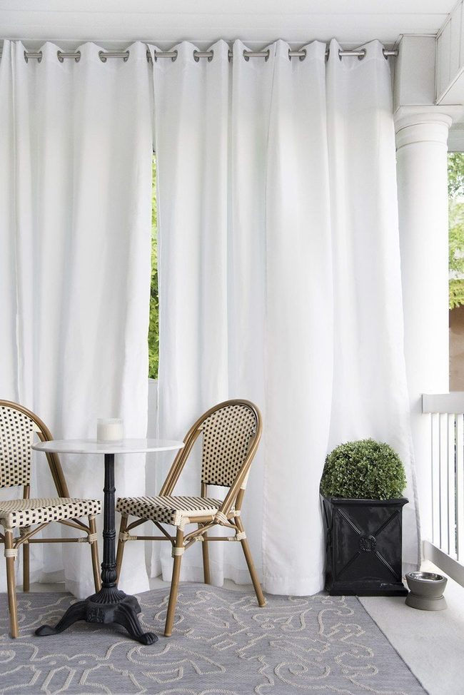Breezy Fabric Privacy Screens
