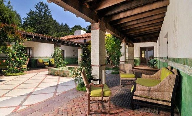 Shaded Courtyard With Living Greenery