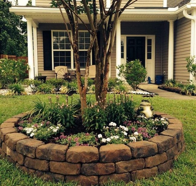 White Tree Ring Garden Bed