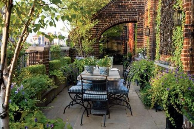 Brick, Vines, And Green Walls