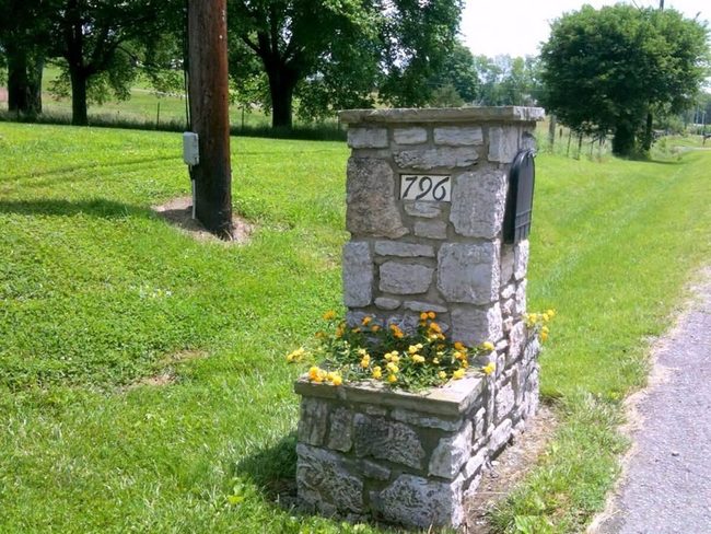 Weathered Wood Cottage Mailbox