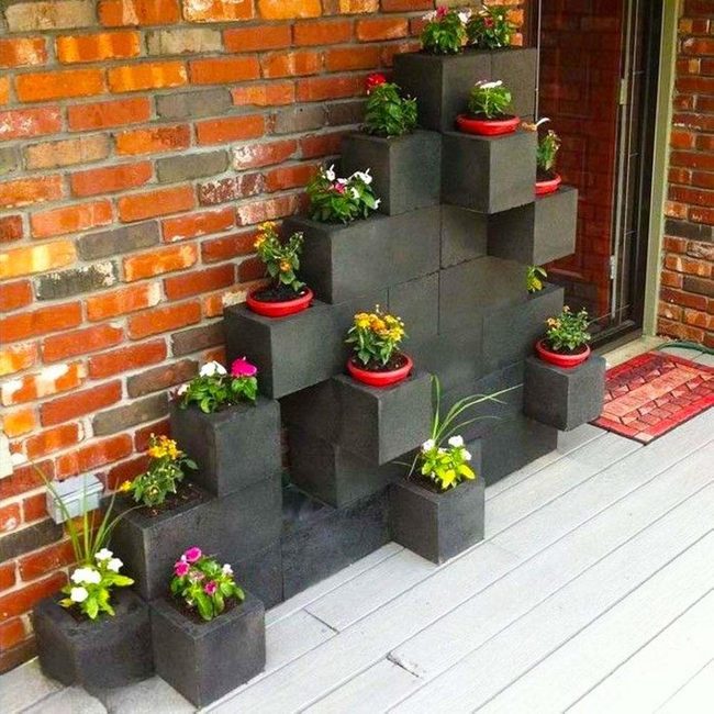 Stacked Concrete Block Garden Wall