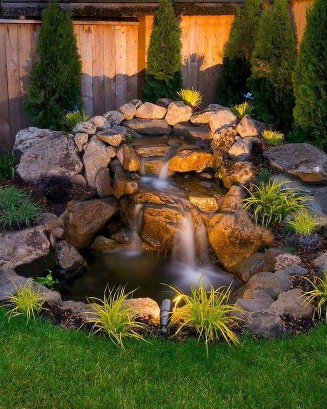 Water Feature Garden With Stone And Wood