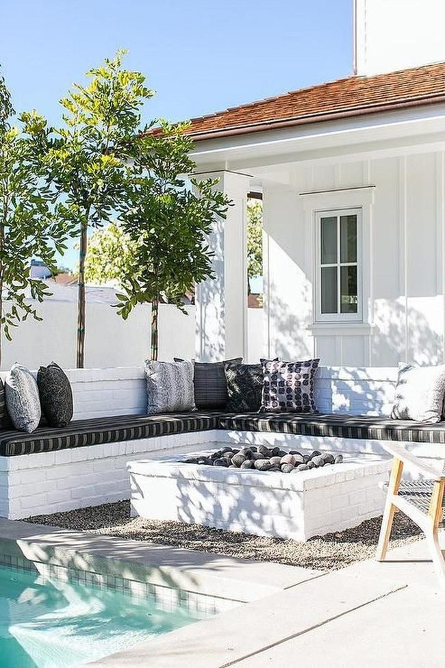 Black Stone Fire Pit Oasis