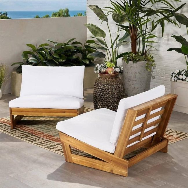 Plush Padding Meets Natural Wood