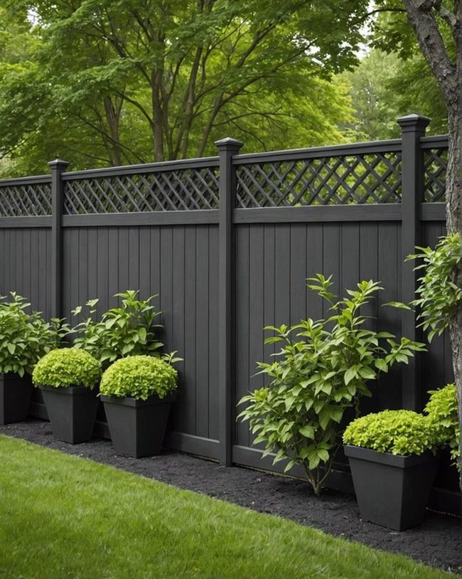 Crosshatch Wood Privacy Screen