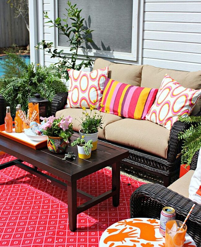 Bright Carpets Transform Outdoor Living
