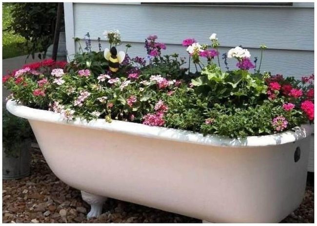 Vintage Tub Flower Garden Planter