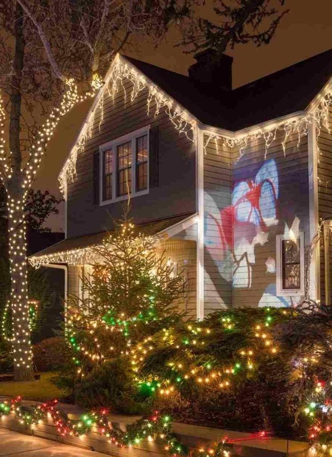 Open-Air Christmas Lights Display Spectacular