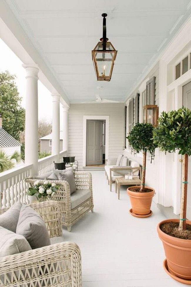 Sculpted Green Entrance Statements