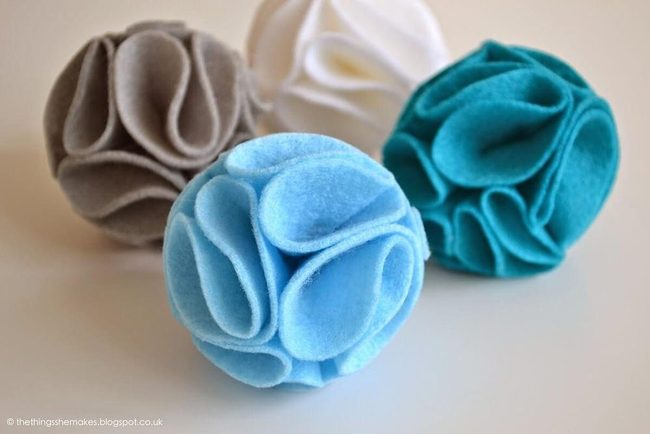 Fabric Scraps Blossom Balls
