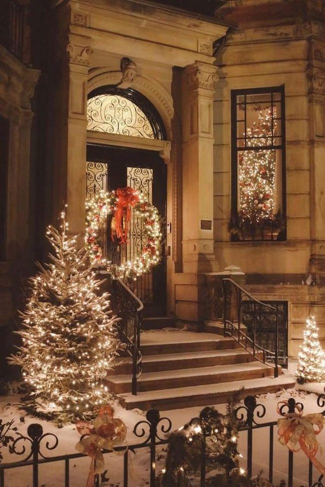 Luminous Pines Frame Festive Entrance
