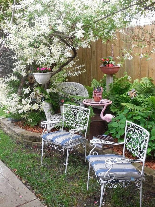 Lounge Seating Replaces Formal Dining