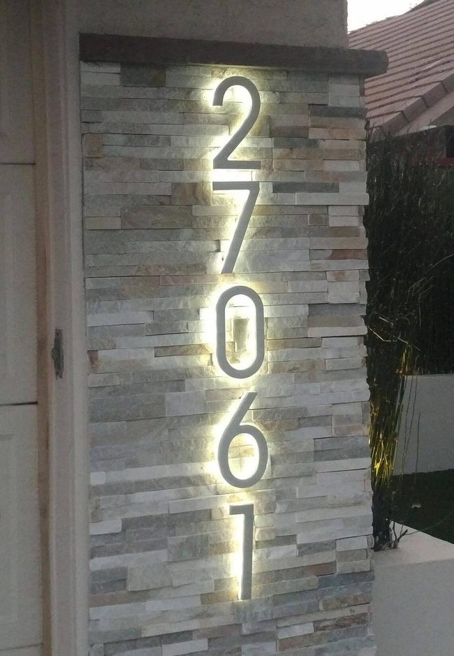 Luminous Numbers, Smart Auto Sensing