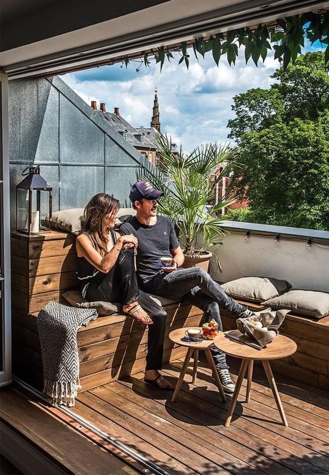 Wood Floors, Plants, City Views