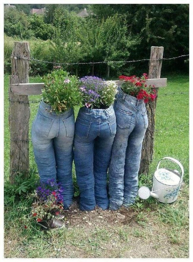 Denim Jeans Into Garden Planters