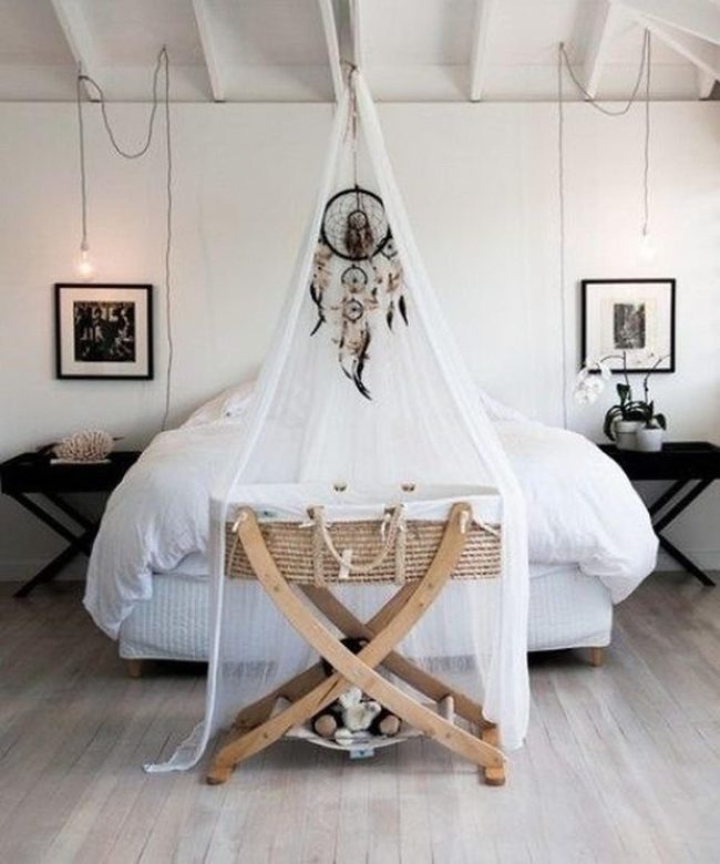 White Wicker Bassinet, Natural Wood Beams