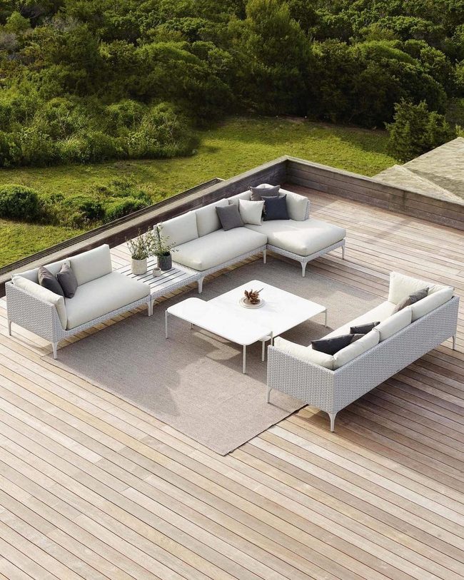 Whitewashed Wicker Meets Coastal Ease